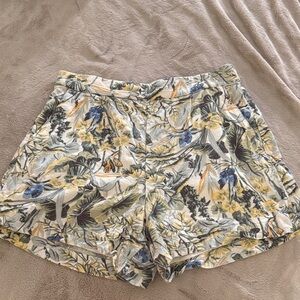Abercrombie & Fitch Multicolor Floral Women's Shorts